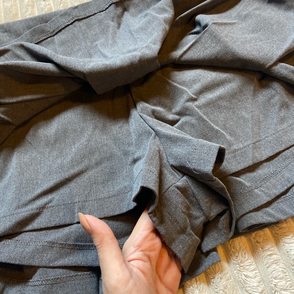 Cute Mini Skort (Skirt with shorts) - Picture 3 of 4